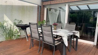 House for rent in Rhein-Kreis Neuss, Nordrhein-Westfalen