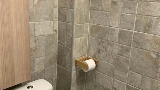 Rooms in Madrid Chamberí - photo 10