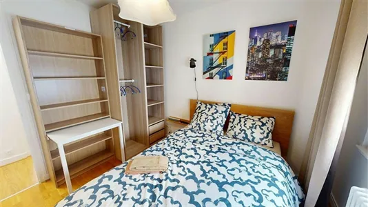 Rooms in Saint-Julien-en-Genevois - photo 5