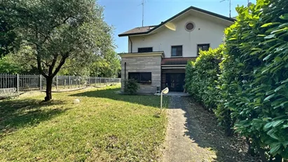 Room for rent in Segrate, Lombardia