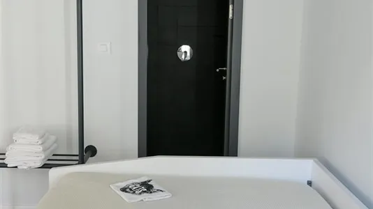 Rooms in Madrid Centro - photo 5