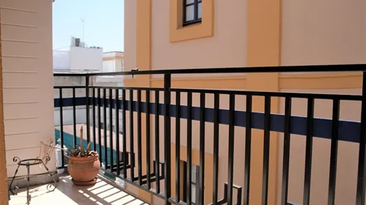 Rooms in El Fontanal - photo 6