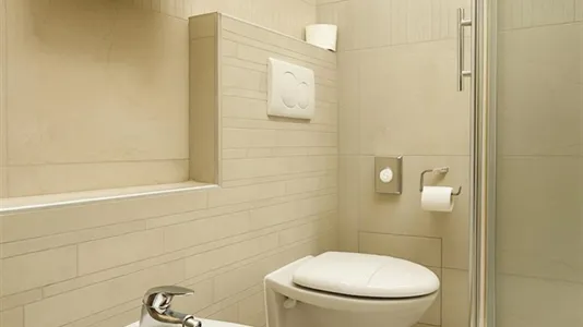 Rooms in Novara - photo 3