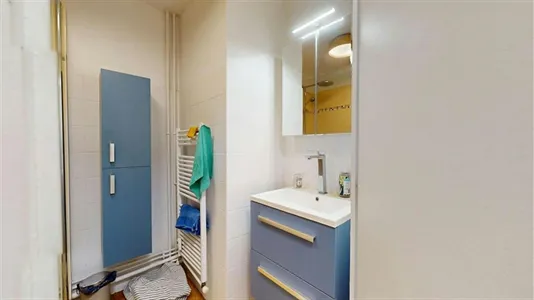 Rooms in Lyon - photo 10
