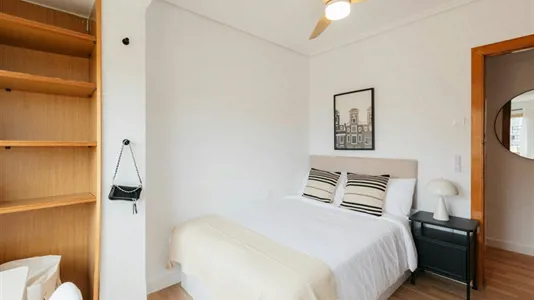 Rooms in Tavernes Blanques - photo 1