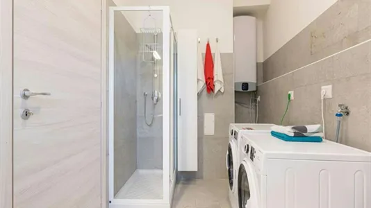 Rooms in Milano Zona 8 - Fiera, Gallaratese, Quarto Oggiaro - photo 7