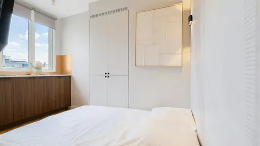 Apartments in Paris 16ème arrondissement (South) - photo 9