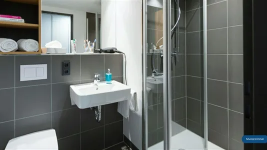 Apartments in Frankfurt Süd - photo 3