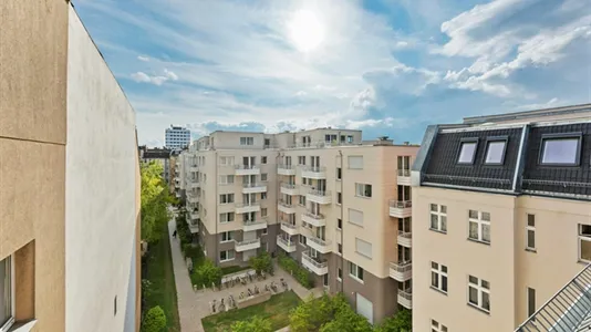 Rooms in Berlin Mitte - photo 10