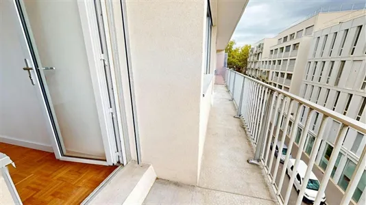 Apartments in Lyon - photo 8