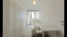 Room for rent, Berlin, &lt;span class=&quot;blurred street&quot; onclick=&quot;ProcessAdRequest(8014175)&quot;&gt;&lt;span class=&quot;hint&quot;&gt;See streetname&lt;/span&gt;[xxxxxxxxxxxxx]&lt;/span&gt;