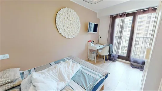 Rooms in Rouen - photo 1