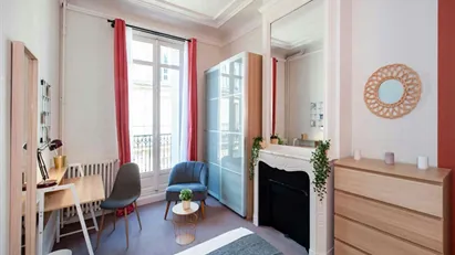 Room for rent in Paris 17ème arrondissement, Paris