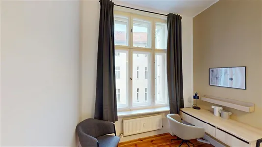 Rooms in Berlin Mitte - photo 4