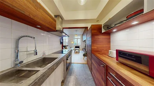 Apartments in Lyon - photo 8