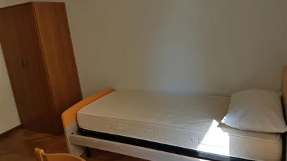 Room for rent in Trento, Trentino-Alto Adige