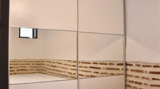 Apartments in Valencia Ciutat Vella - photo 4