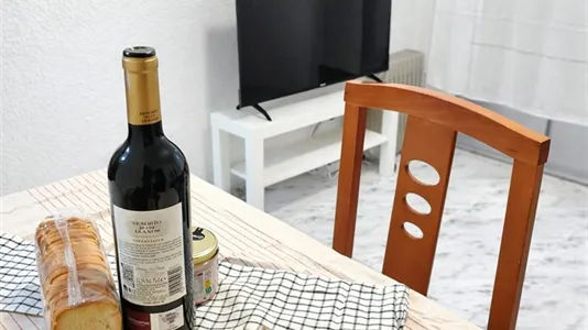 Houses in Madrid Puente de Vallecas - photo 3