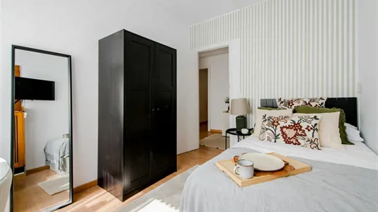 Rooms in Madrid Chamberí - photo 3