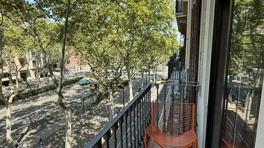 Rooms in Barcelona Eixample - photo 6