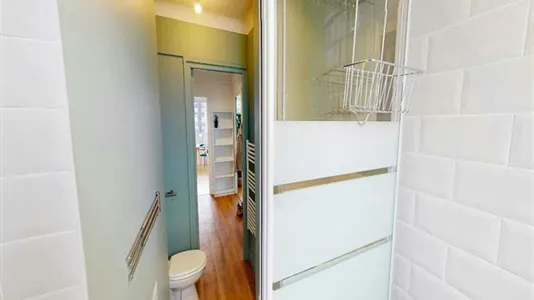 Rooms in Paris 17ème arrondissement - photo 9