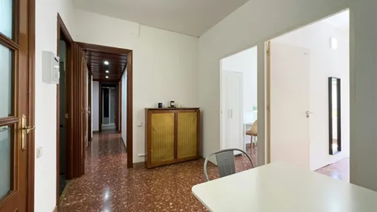 Rooms in Barcelona Sarrià-St. Gervasi - photo 7