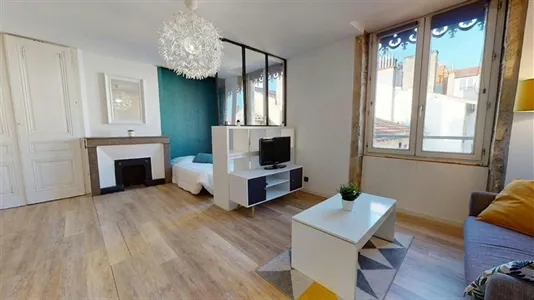 Apartments in Lyon - photo 8
