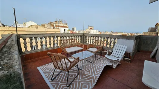 Rooms in Barcelona Eixample - photo 9