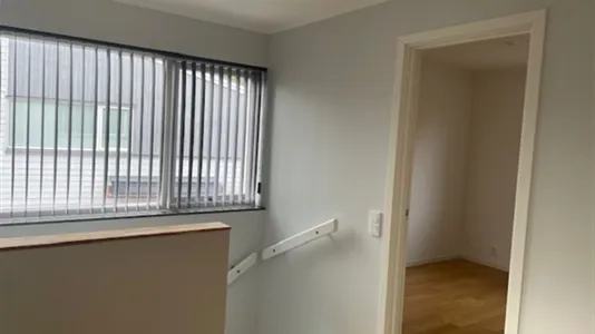 Houses in Södertälje - photo 12