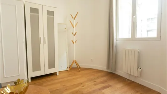 Apartments in Paris 7ème arrondissement - photo 2