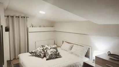Apartment for rent in Ampelokipoi-Menemeni, Central Macedonia