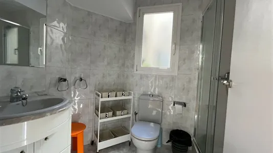 Rooms in Barcelona Eixample - photo 5