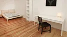 Room for rent, Berlin Friedrichshain-Kreuzberg, Berlin, &lt;span class=&quot;blurred street&quot; onclick=&quot;ProcessAdRequest(13867111)&quot;&gt;&lt;span class=&quot;hint&quot;&gt;See streetname&lt;/span&gt;[xxxxxxxxxxxxx]&lt;/span&gt;