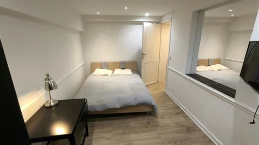 Apartments in Brussels Sint-Gillis - photo 1