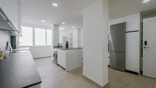 Rooms in Madrid Salamanca - photo 7