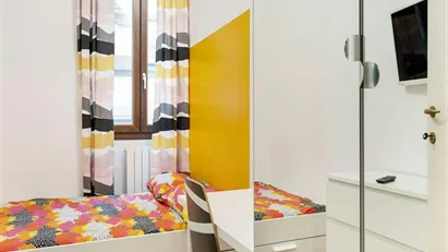 Room for rent in Milano Zona 1 - Centro storico, Milan