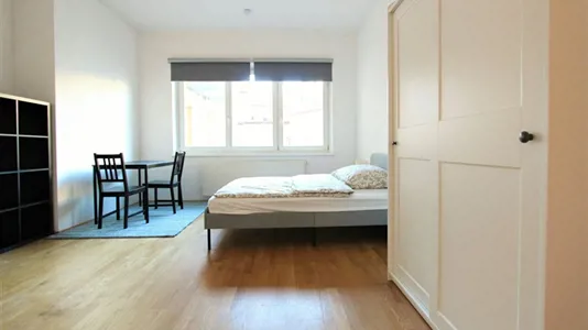 Apartments in Vienna Favoriten - photo 3