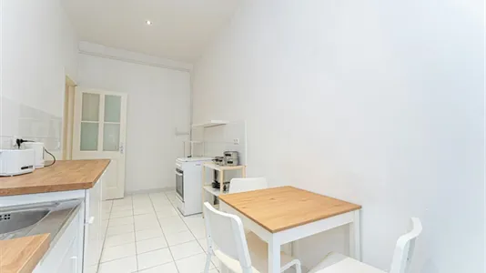 Rooms in Berlin Friedrichshain-Kreuzberg - photo 9