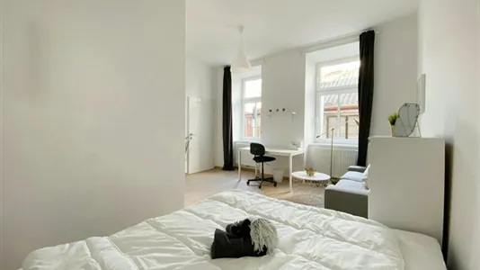 Rooms in Wien Ottakring - photo 7