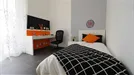 Room for rent, Turin, Piemonte, &lt;span class=&quot;blurred street&quot; onclick=&quot;ProcessAdRequest(14029546)&quot;&gt;&lt;span class=&quot;hint&quot;&gt;See streetname&lt;/span&gt;[xxxxxxxxxxxxx]&lt;/span&gt;