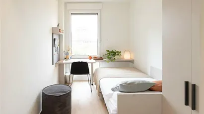 Room for rent in Burjassot, Comunidad Valenciana