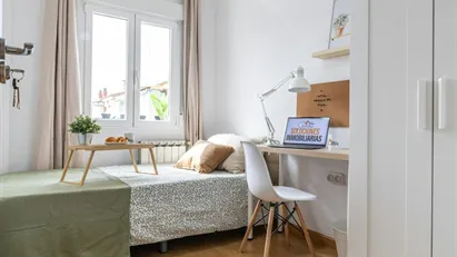 Room for rent in Adaro, Comunidad de Madrid