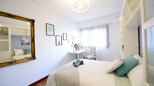 Rooms in Bilbao - photo 4