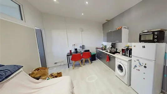 Rooms in Lyon - photo 7