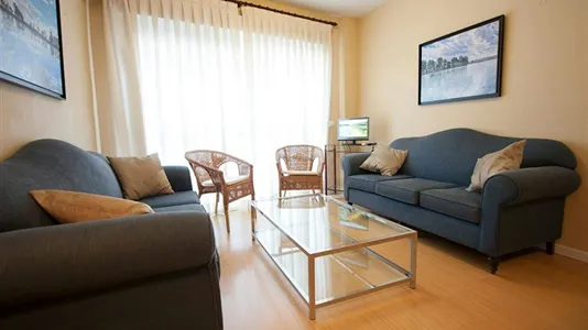 Apartments in El Cerezo - photo 5