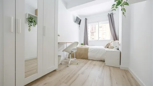 Rooms in Alboraya - photo 1