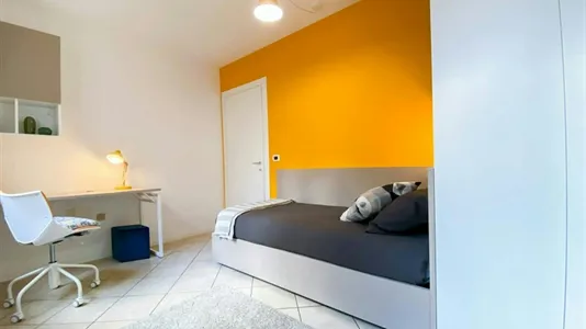 Rooms in Trento - photo 4