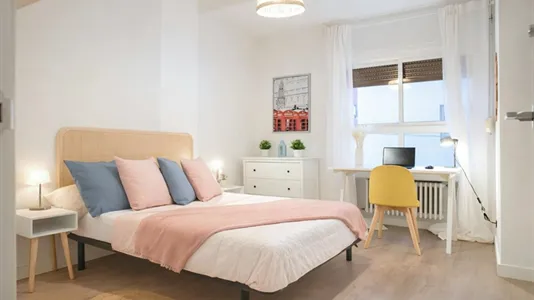 Rooms in Madrid Chamberí - photo 3