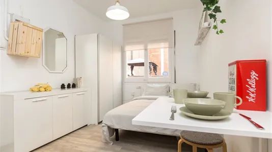 Apartments in Barcelona Eixample - photo 7