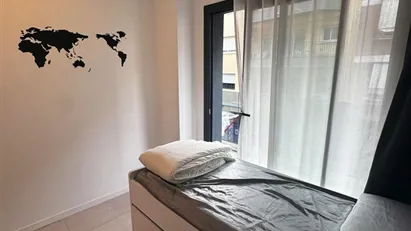 Room for rent in Badalona, Cataluña